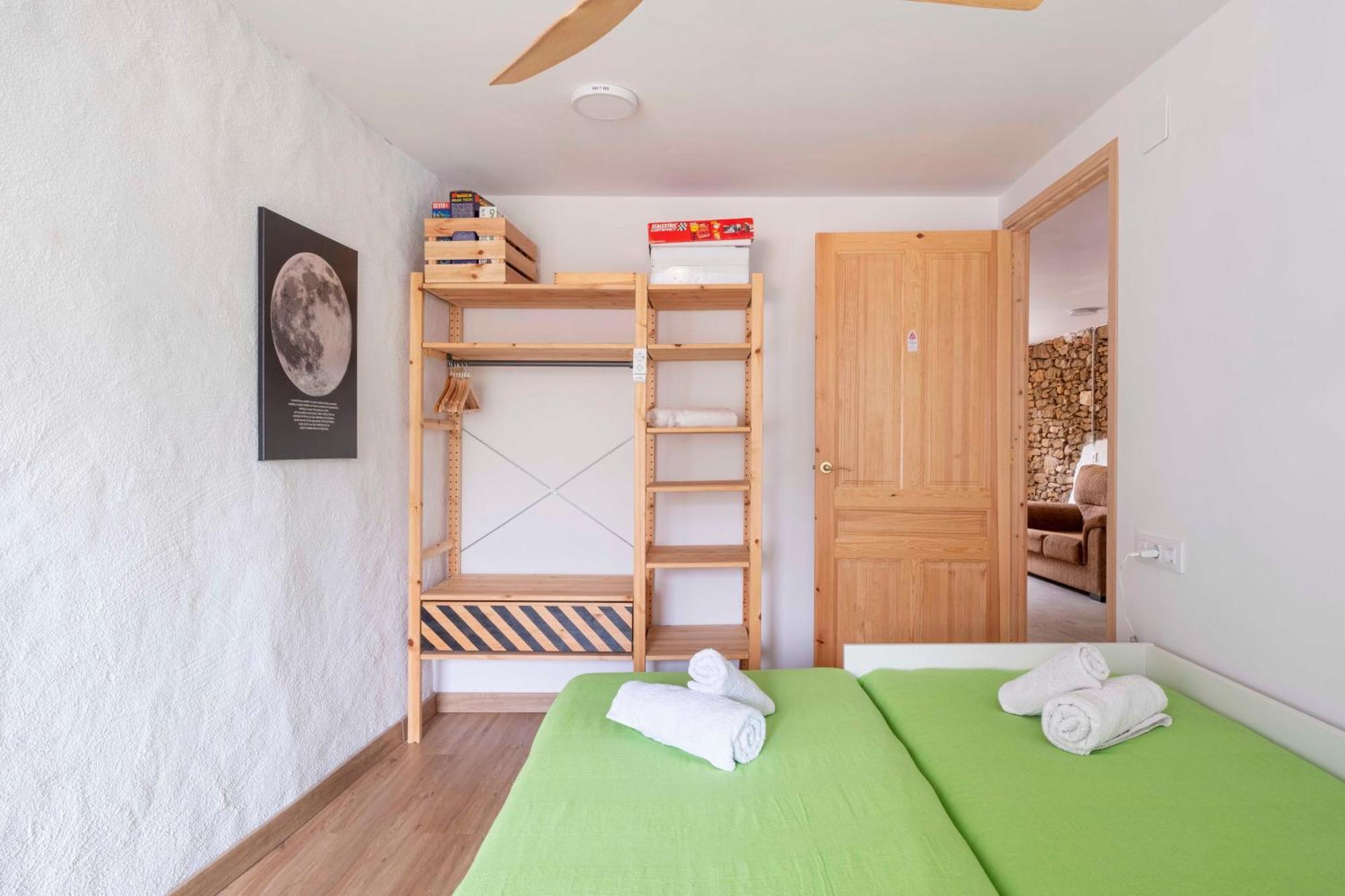 아헤르 Casa Acollidora I Familiar Amb Jardi I Barbacoa 빌라 외부 사진